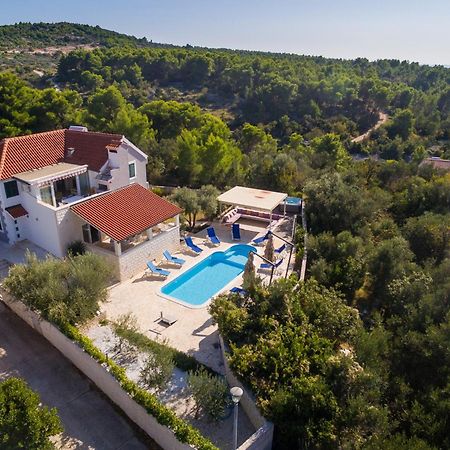 Villa Decima ميلنا المظهر الخارجي الصورة